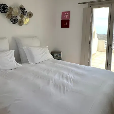 Psarou Summer Vila