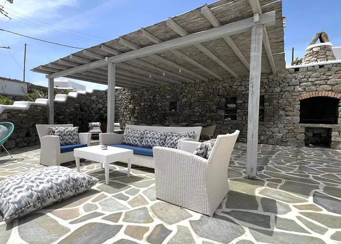 Psarou Summer Ψαρού