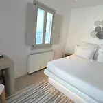 Psarou Summer Villa